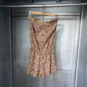 Shorts Romper Army Green With Cherry Blossoms.